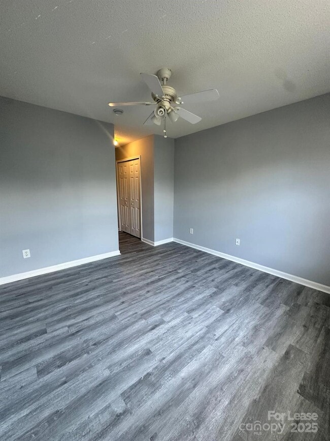 Building Photo - 14303 Tranters Creek Ln