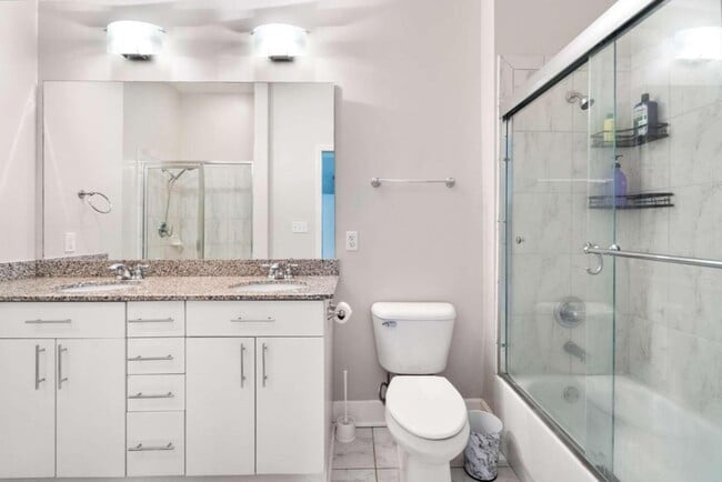 Building Photo - 384 Ralph McGill Blvd NE