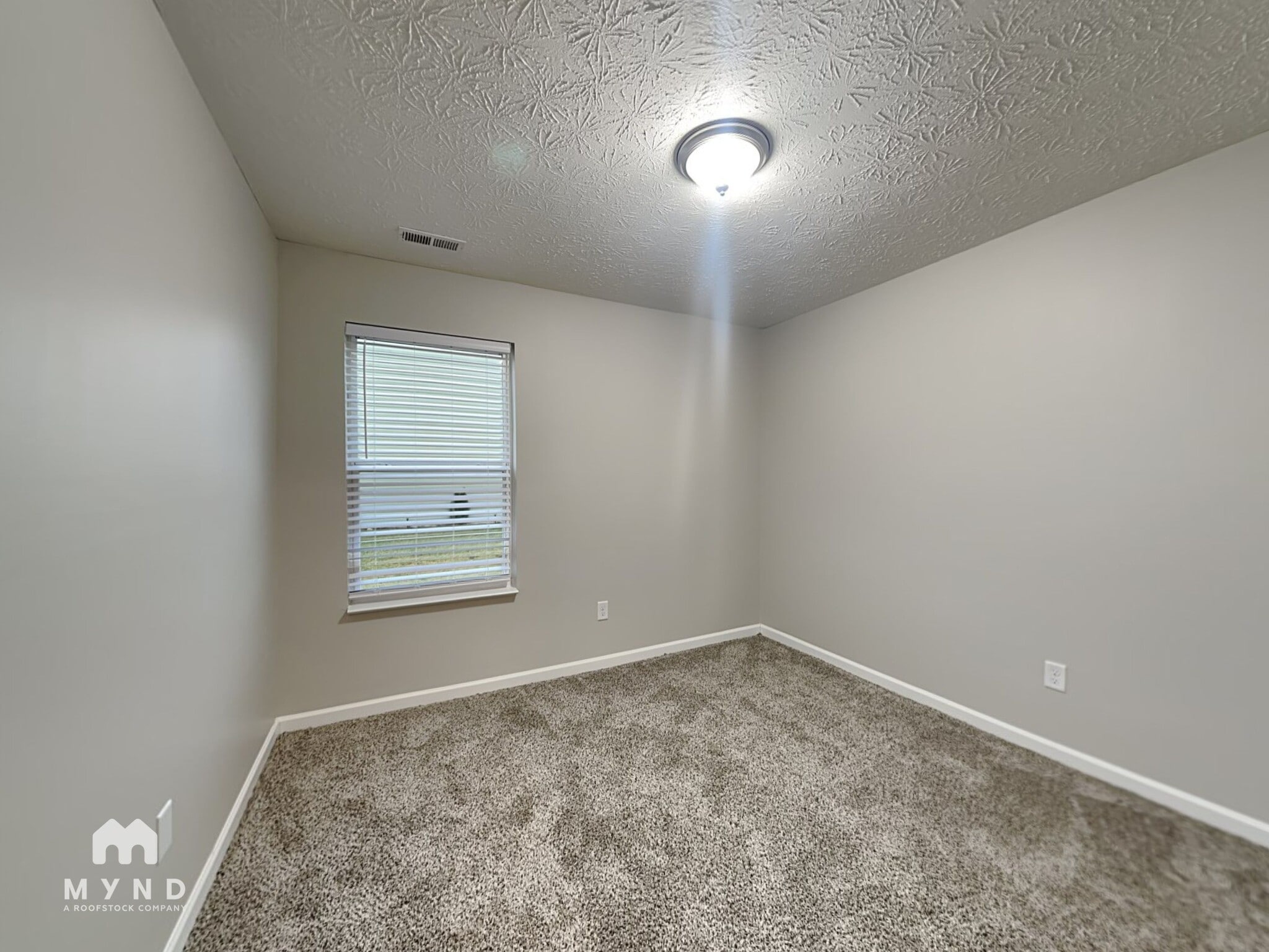 Building Photo - 1752 James Run Way