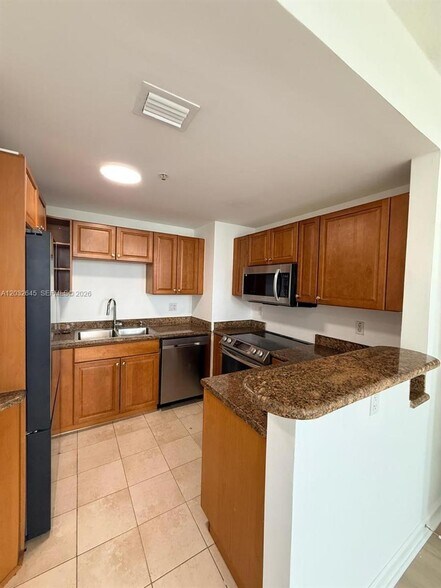Building Photo - 357 Almeria Ave