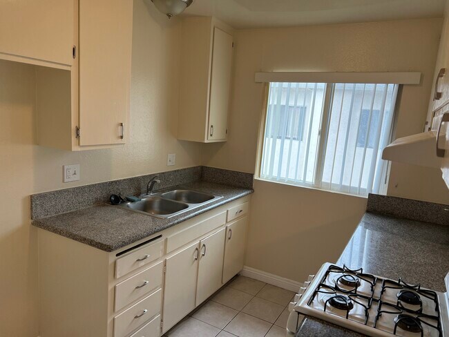 Building Photo - 7581 Jackson Way