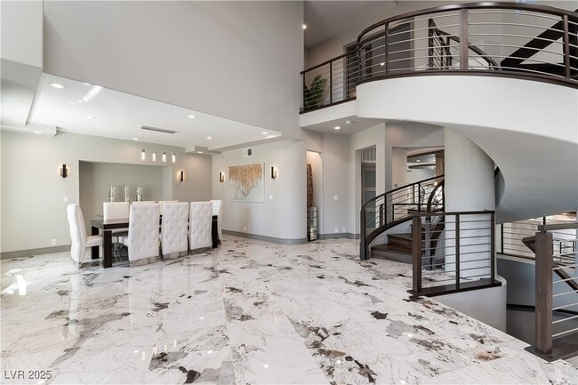 Building Photo - 7880 Dana Point Ct