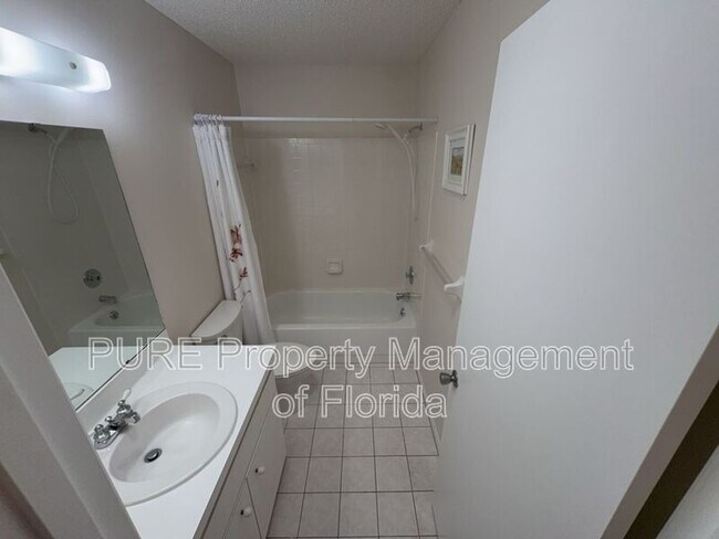 Building Photo - 8671 SW 97th St