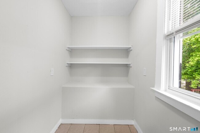 Building Photo - 693 Dixwell Ave
