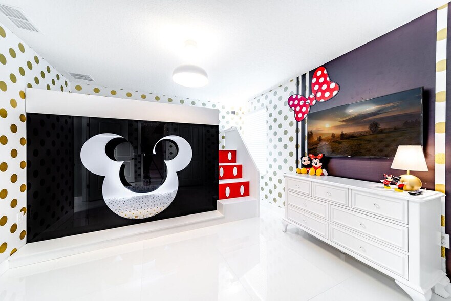 Building Photo - 2869 Bookmark Dr