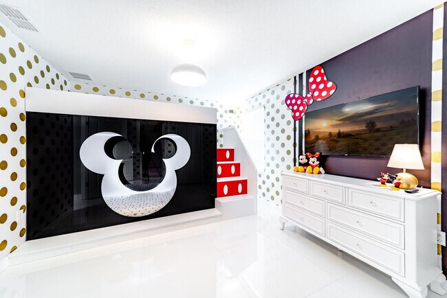 Building Photo - 2869 Bookmark Dr