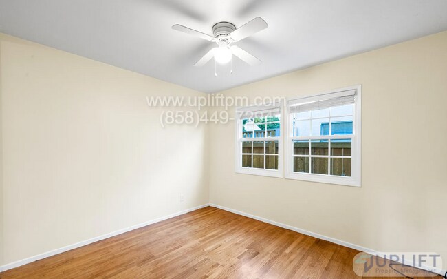 Building Photo - Charming 3-Bedroom Home with Bonus Living ...