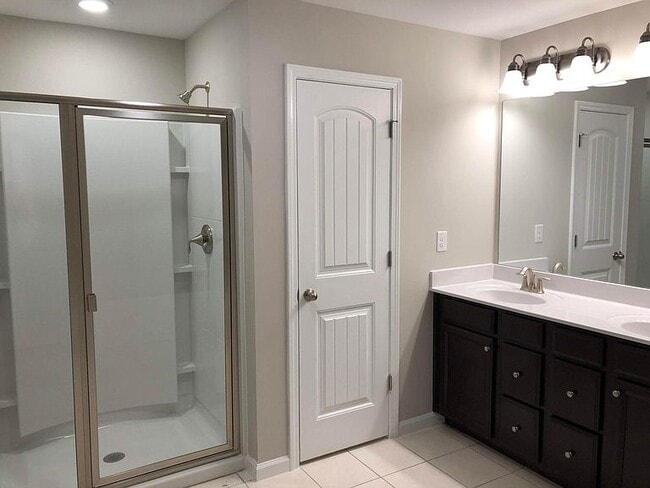 Building Photo - 1256 Elderwood Way