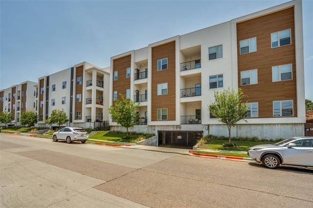 Building Photo - 5710 McCommas Blvd