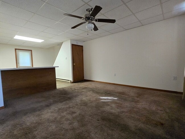 Building Photo - Spacious two-bedroom townhome in Stockerto...