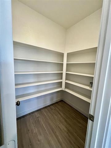 Building Photo - 1904 Adams Dr