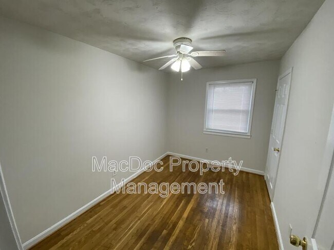 Building Photo - 11308 Gordon Rd