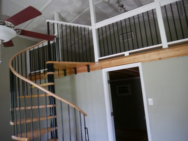 Building Photo - 3634 Becky St