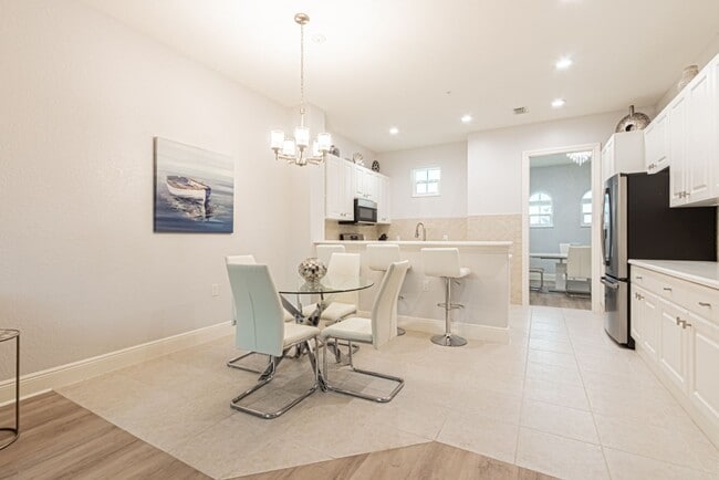 Building Photo - Seasonal Fully Furnished Home in Fiddler's Creek - AVAIL NOW-MAY