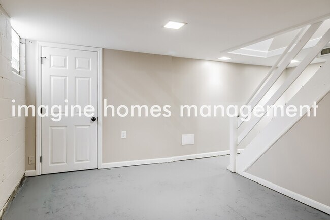 Building Photo - Pet-Friendly 3 Bedroom Home in Madeira