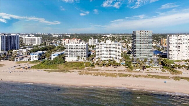 Building Photo - 710 N Ocean Blvd