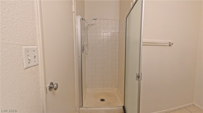 Building Photo - 9640 Swan Bay Dr