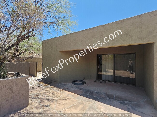 Building Photo - 5867 E Paseo Cimarron