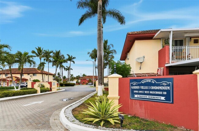 Building Photo - 11025 W Okeechobee Rd