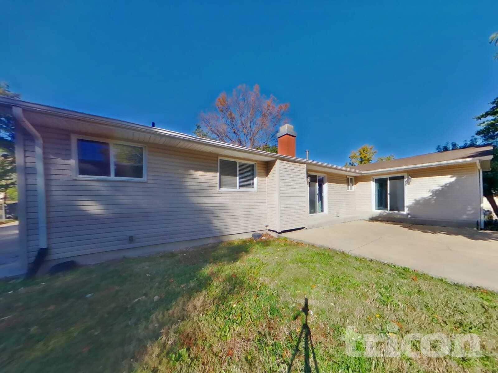 Building Photo - 43 Westbrook Dr