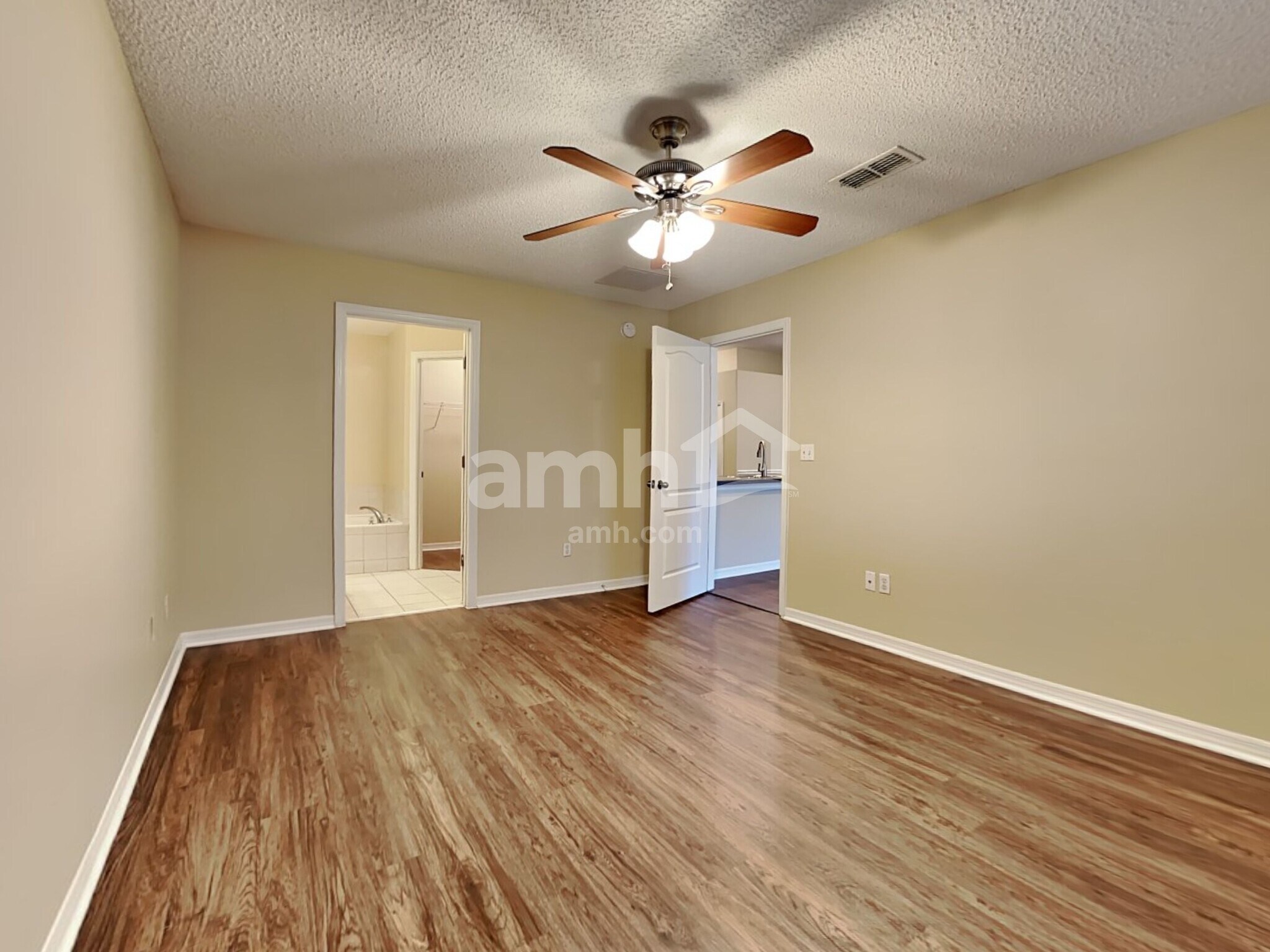 Building Photo - 3311 Highland Mill Ln