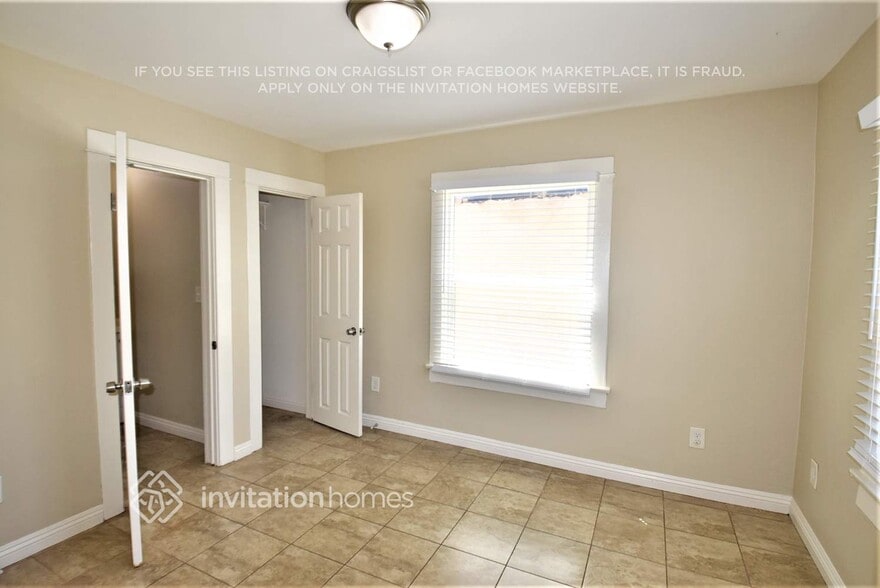 Building Photo - 152 E 70th St