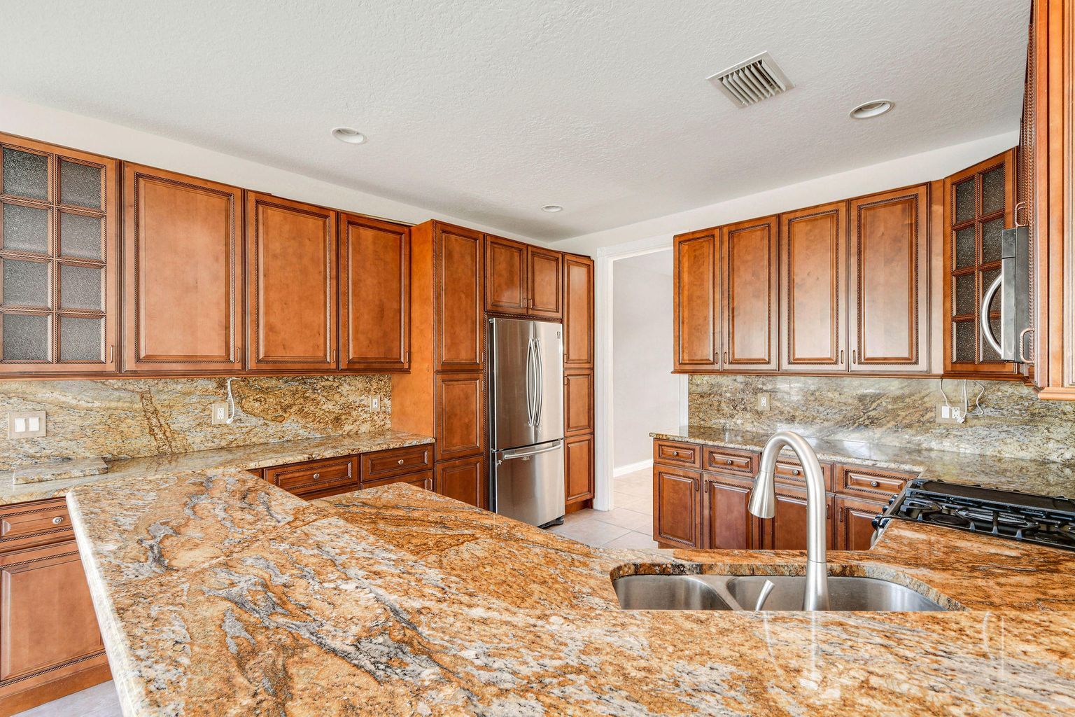 Building Photo - 207 Banyanwood Pt