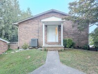 Building Photo - Lenoir City, 37772 - 2 Bedroom, 2 Full Bath, 1,000 square foot One-Level Condo SHORT TERM LEASE O...