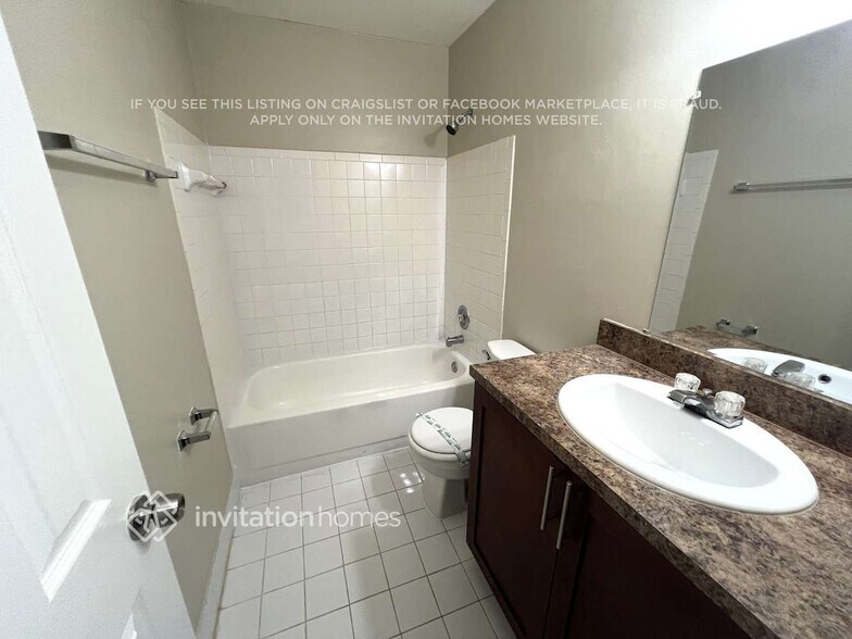 Building Photo - 3715 NW 107th Terrace