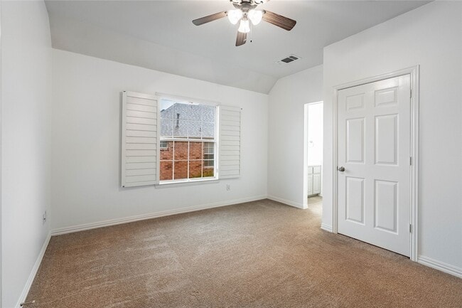 Building Photo - 3731 Charter Dr