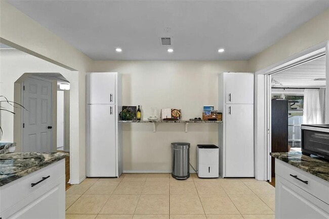 Building Photo - 4628 Dr M.L.K. Jr St N