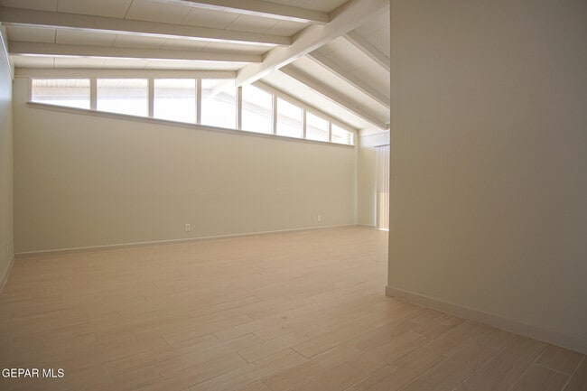 Building Photo - 3313 Cork Dr