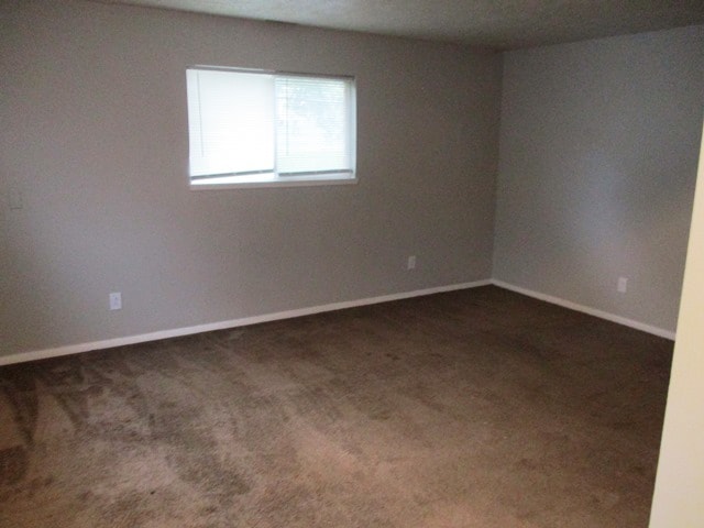 Building Photo - 504 E Locust St