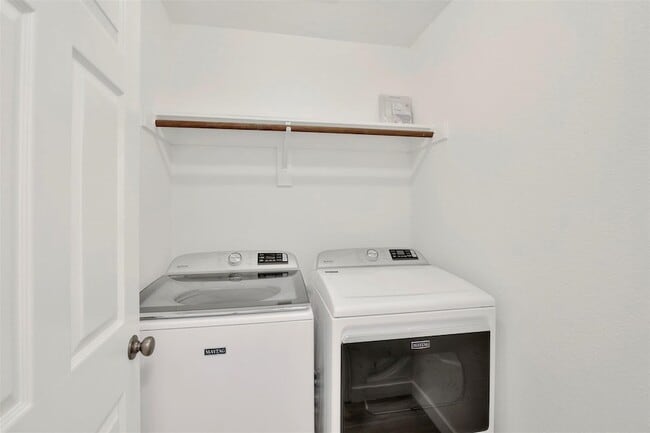Building Photo - 1615 Bryce Canyon Ln