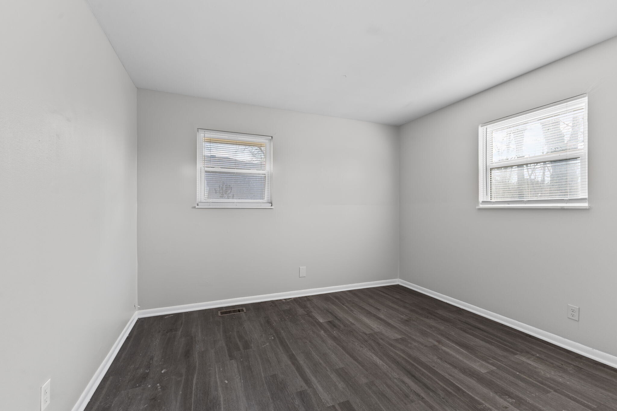 Building Photo - 345 Gimber Ct