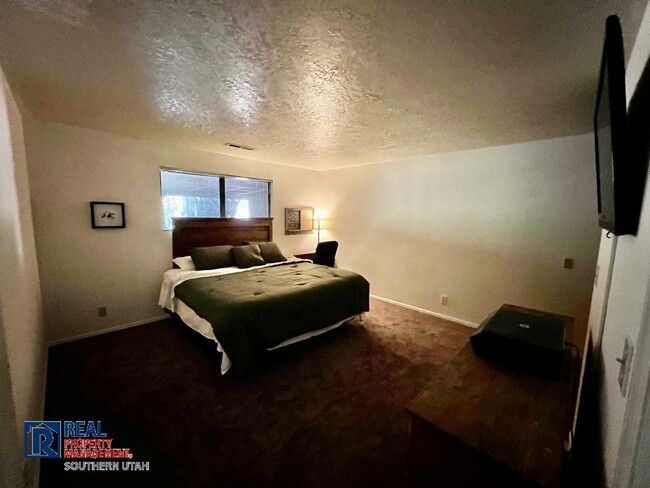 Building Photo - Furnished 2 Bed in Santa Clara - 6 Month R...