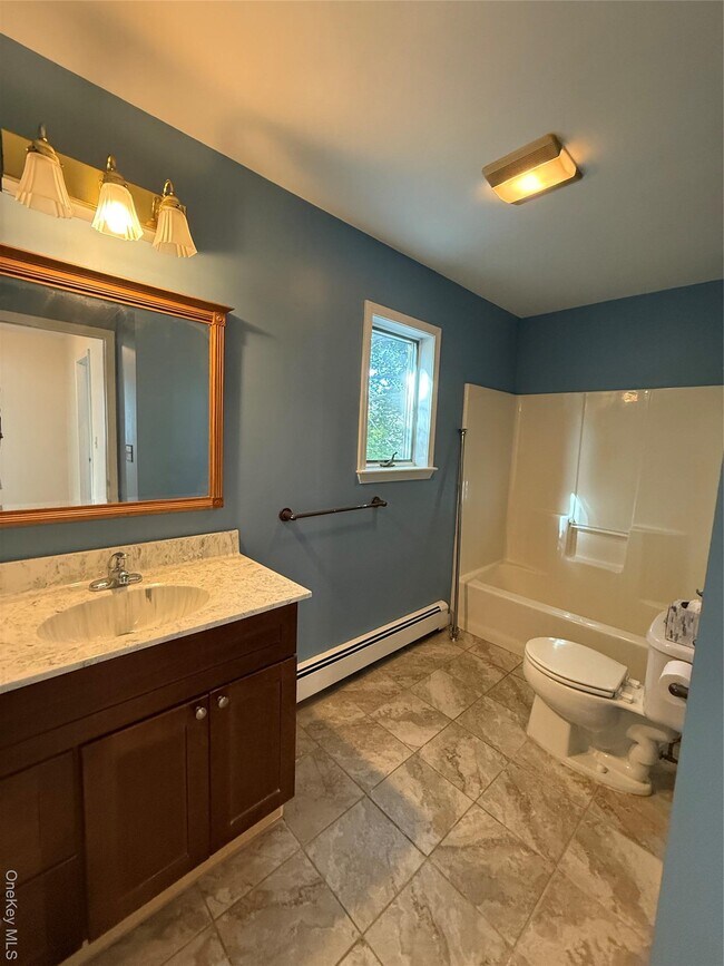 Building Photo - 39 Royce Ave