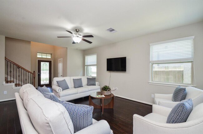 Building Photo - 1627 Summer City Dr