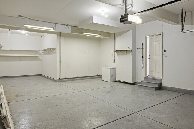 Building Photo - $2,340.95 with $300 off the first month's rent- 3 Bedrooms, 2.2 Bathrooms, Single Family Home in ...