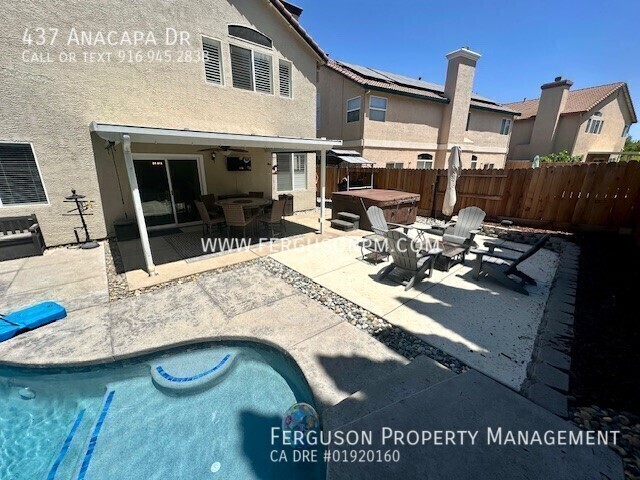 Building Photo - 437 Anacapa Dr