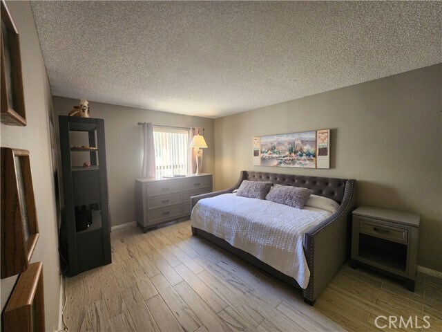 Building Photo - 2230 S Palm Canyon Dr