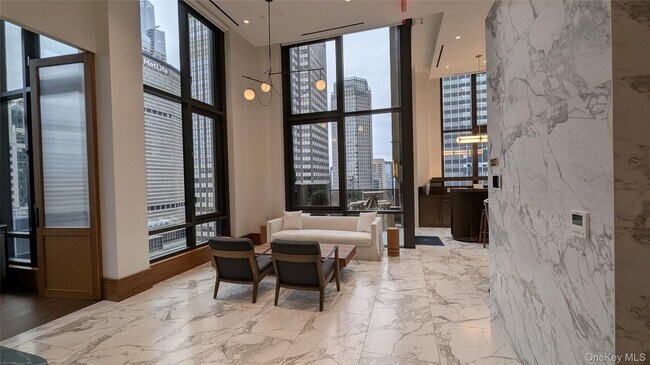 Building Photo - 135 E 47th St