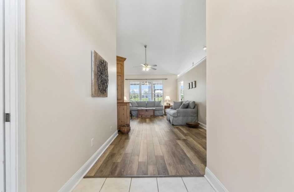 Building Photo - 136 Regency Dr