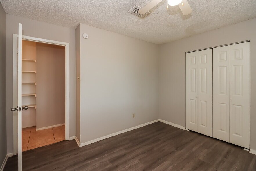 Building Photo - 17728 Northhagen Dr