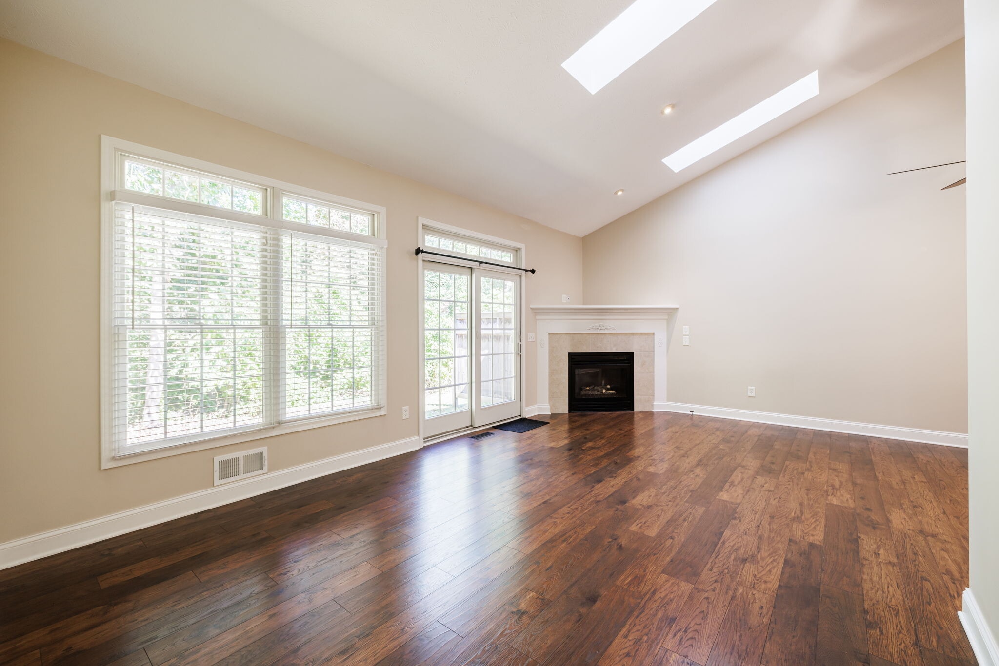 Building Photo - 148 Fenton Rd