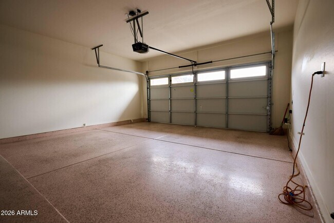 Building Photo - 1884 W Macaw Dr