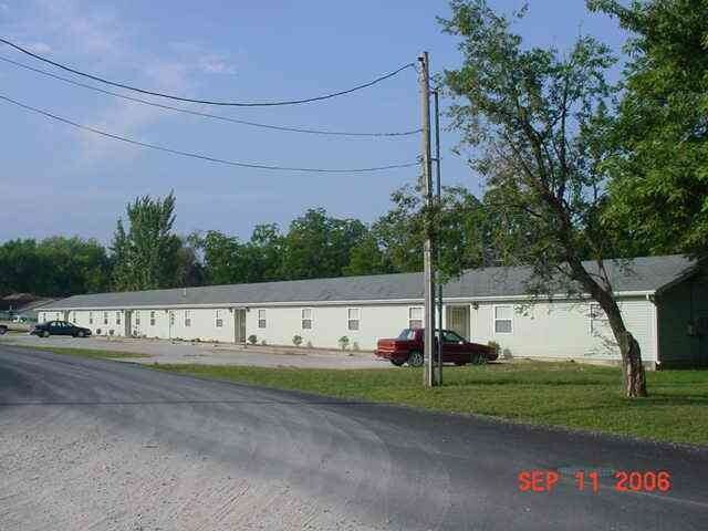 Primary Photo - 201-207 S Spruce St