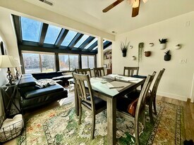 Building Photo - 1133 E Brickyard Rd