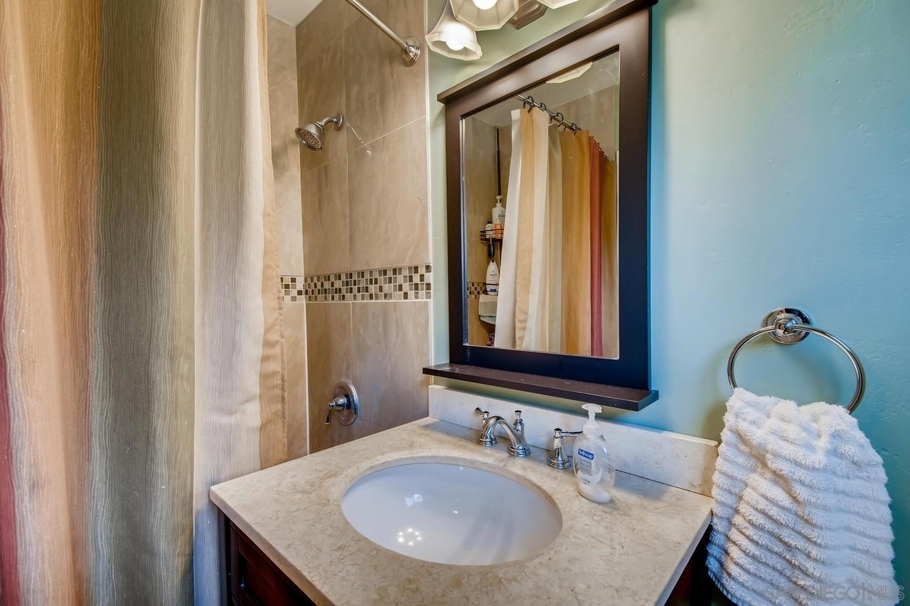 Building Photo - 5664 Campanile Way