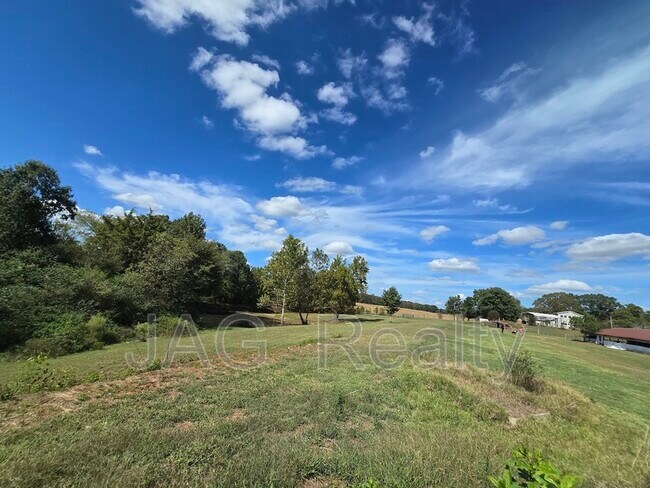 Building Photo - 3320 Griffin Cemetery Rd